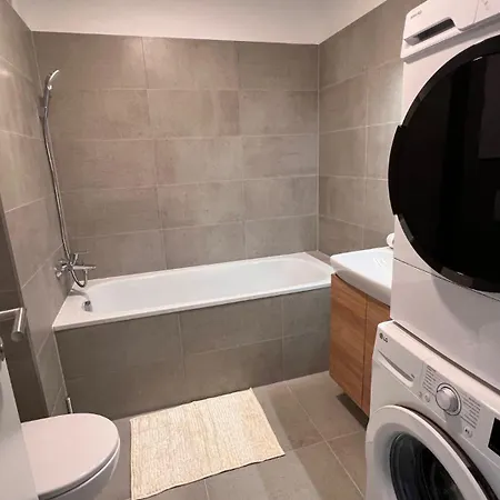 1 With Terrace, New Building 55 Apartman Pozsony